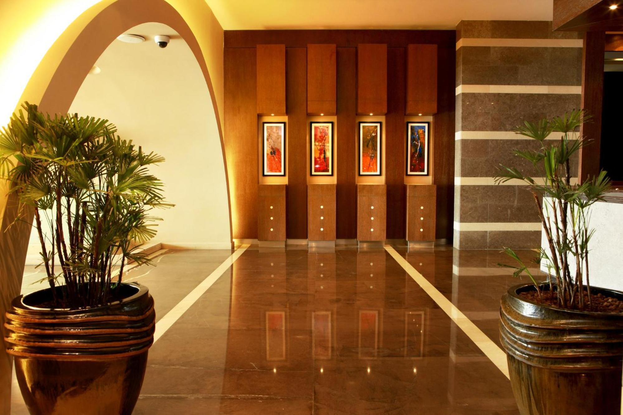 Crowne Plaza Amman By Ihg Hotel Exterior foto Interior of the hotel