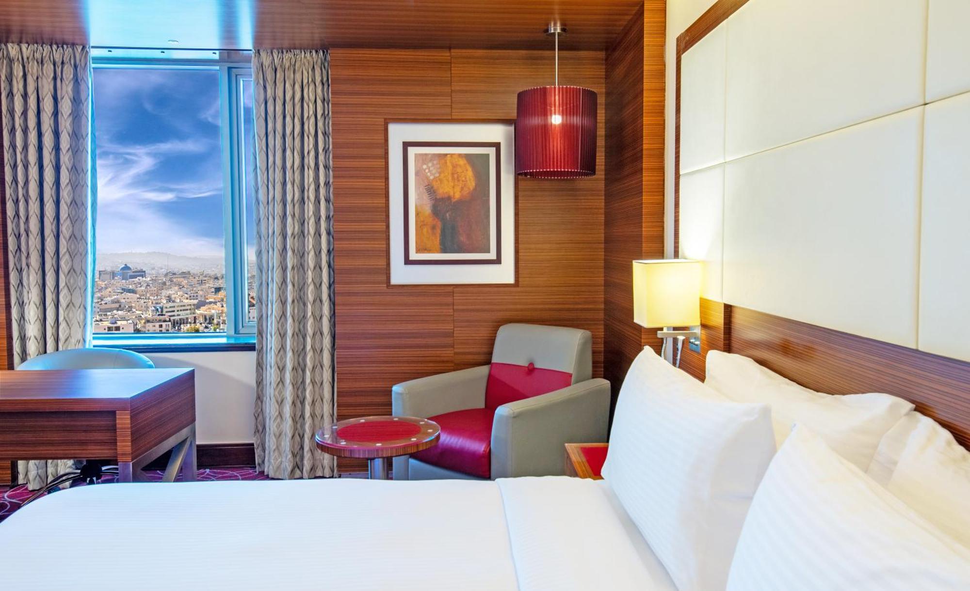 Crowne Plaza Amman By Ihg Hotel Exterior foto