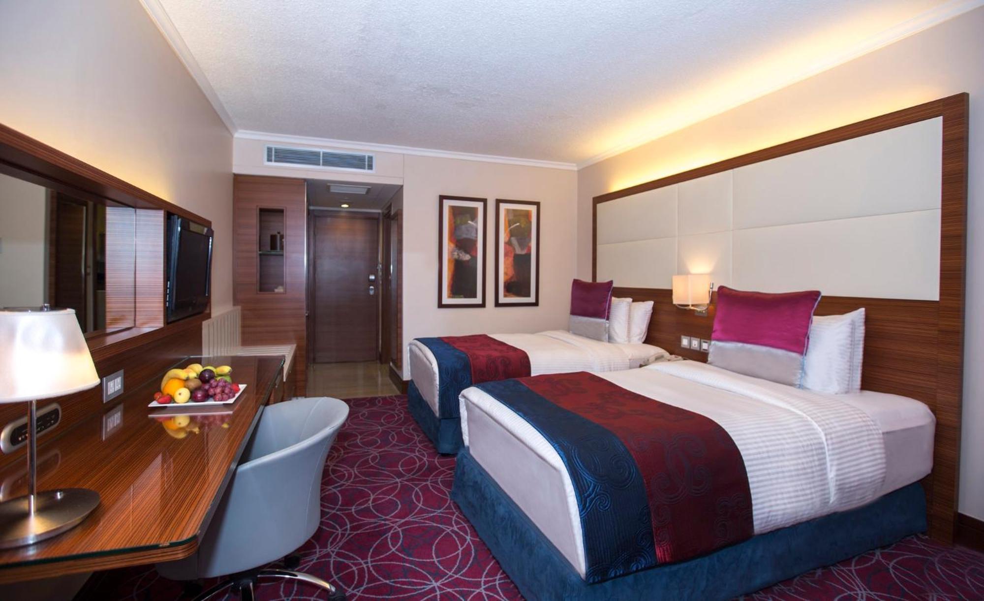 Crowne Plaza Amman By Ihg Hotel Exterior foto