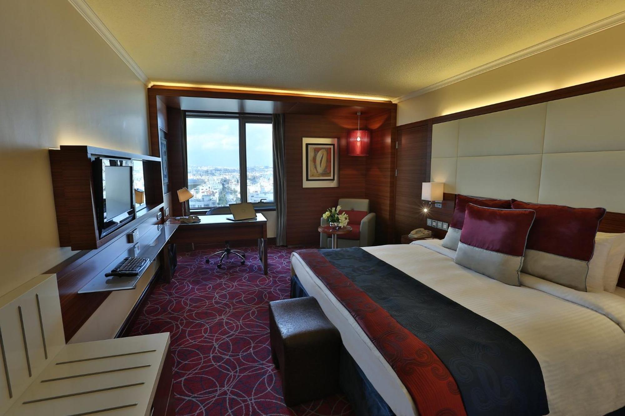 Crowne Plaza Amman By Ihg Hotel Exterior foto