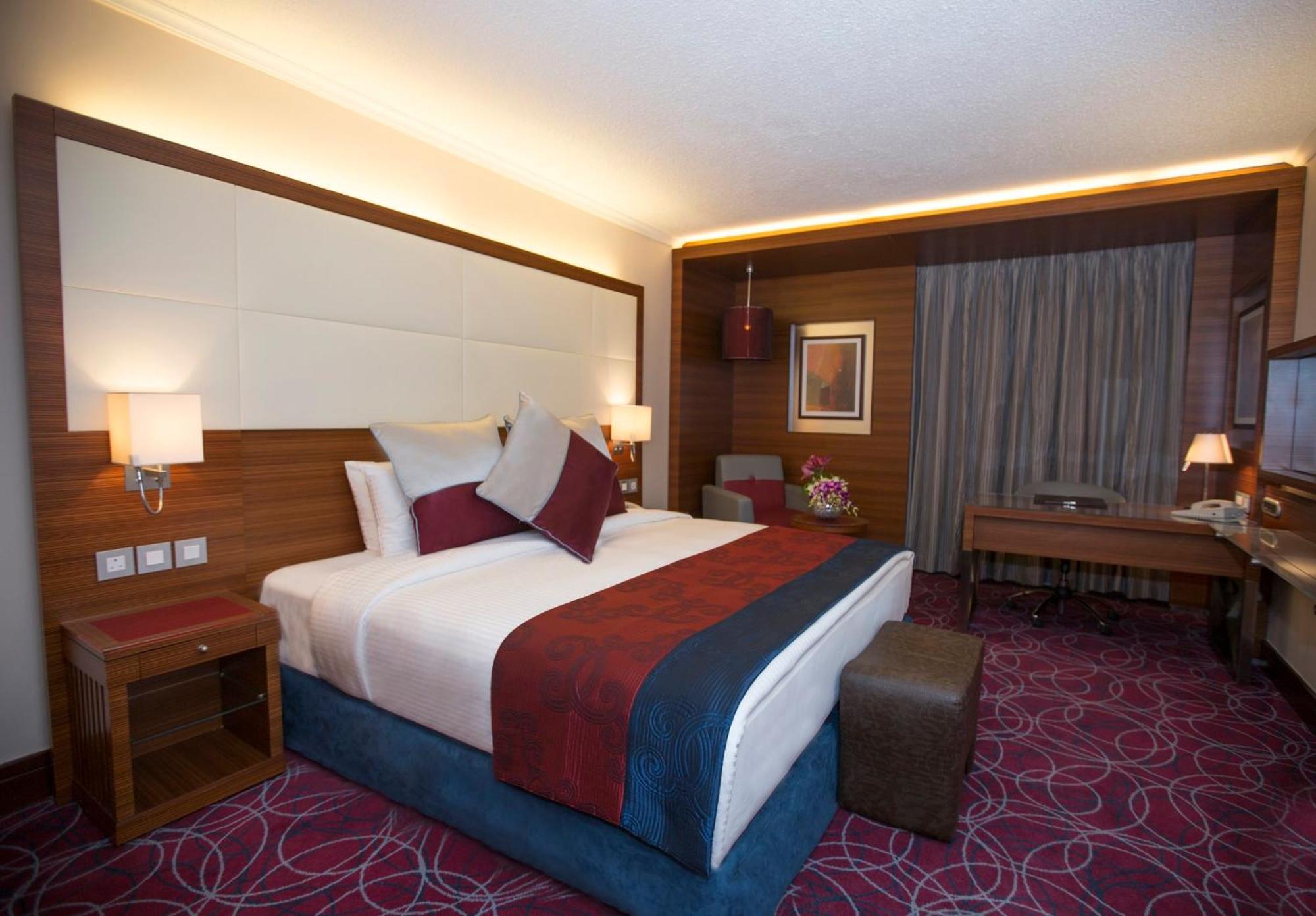 Crowne Plaza Amman By Ihg Hotel Exterior foto