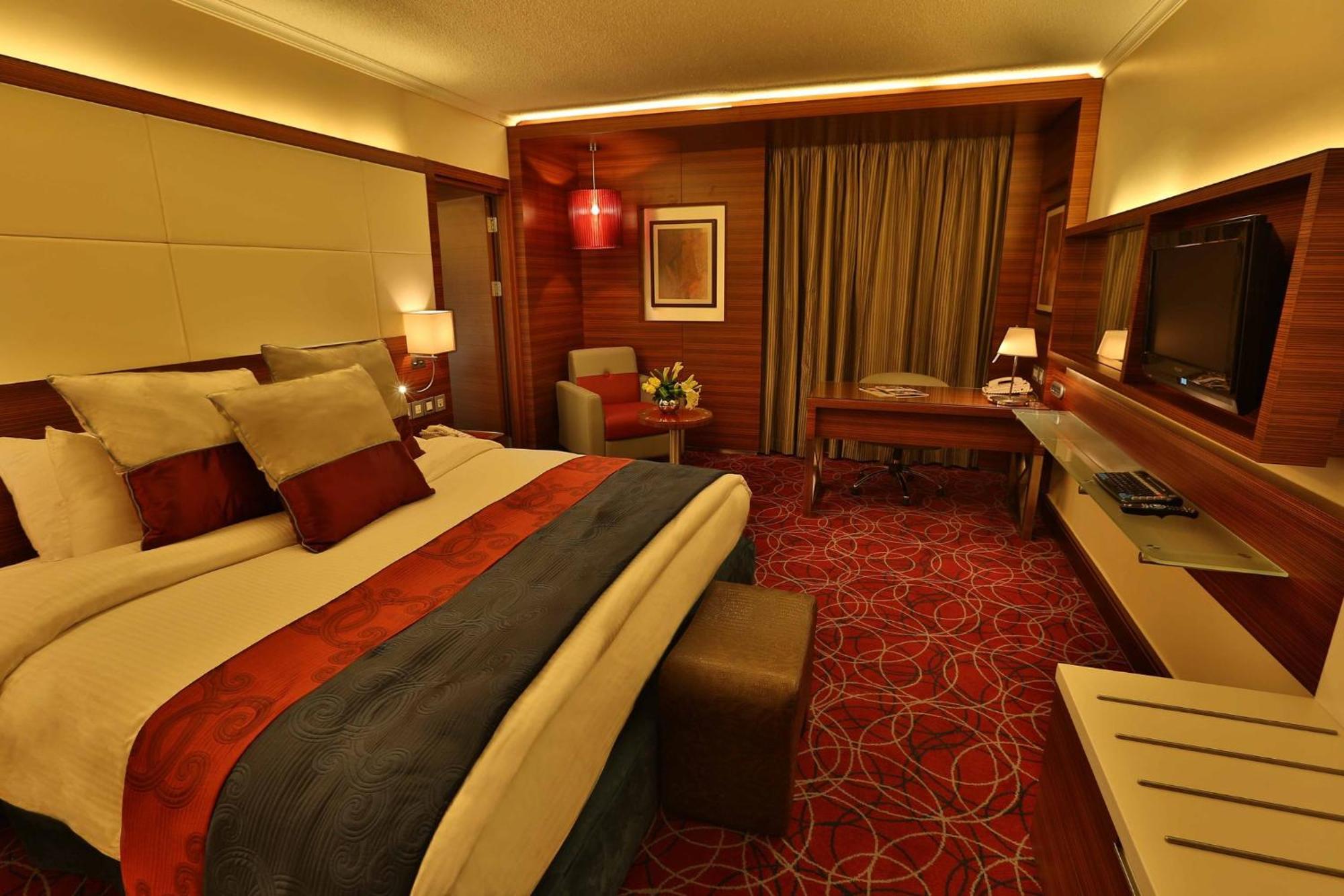 Crowne Plaza Amman By Ihg Hotel Exterior foto